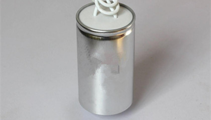 如何選擇交流電機電容器生產廠家？