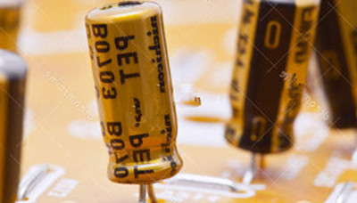 方形和圓柱形水泵電容器區(qū)別在哪？哪種好？